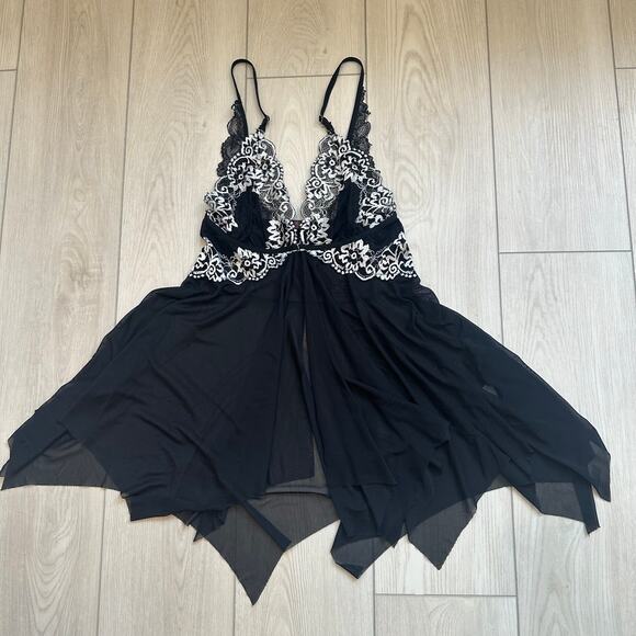 AvidLove Other - AvidLove black sheer mesh white lace lingerie sexy babydoll chemise dress medium